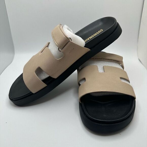 CUSHIONAIRE Women's Lotto footbed sandal with +Comfort 8 WIDE SAND - Picture 7 of 7